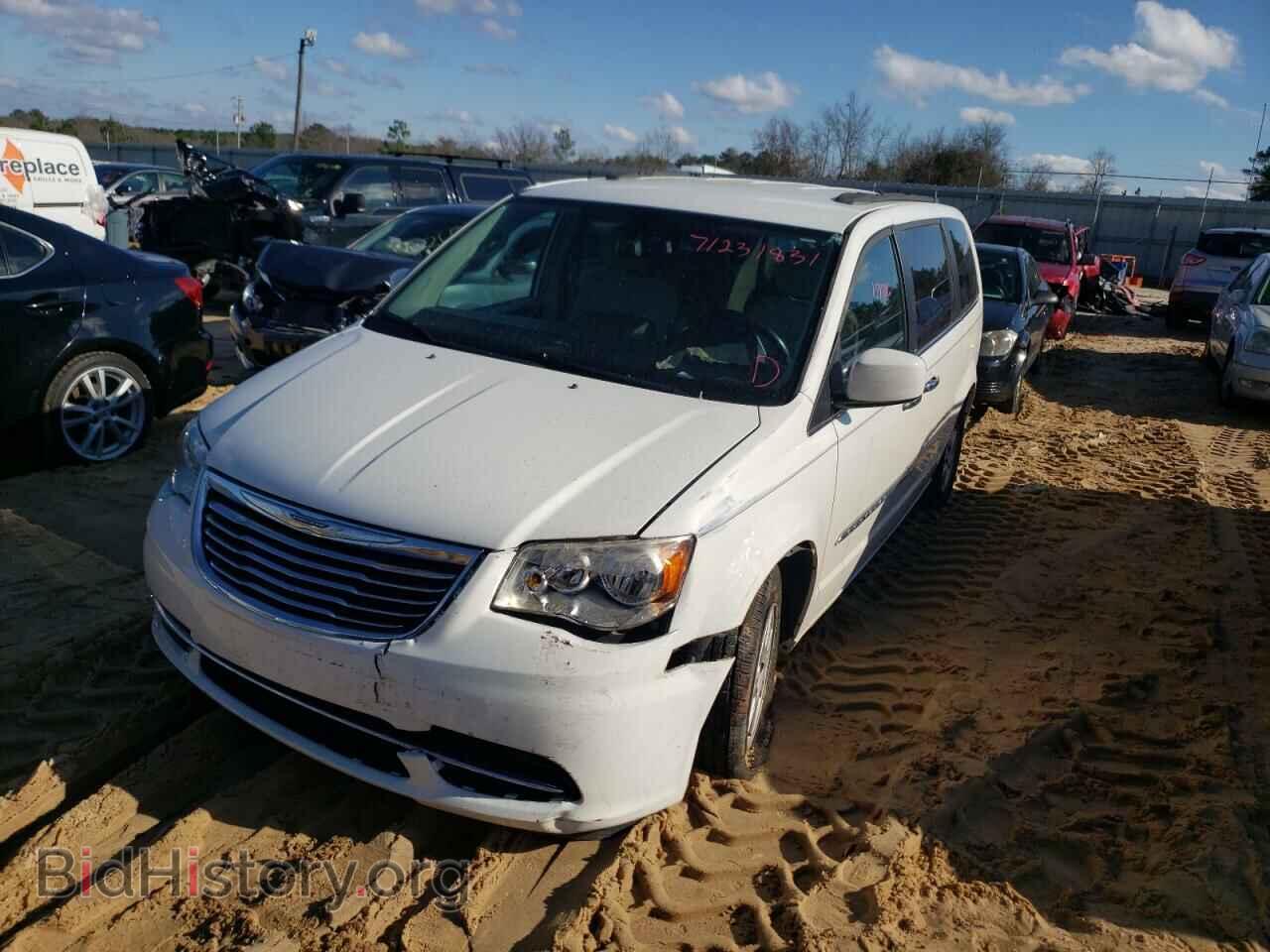 2012 CHRYSLER MINIVAN - VIN: 2C4RC1BG3CR117161 - Photo 2