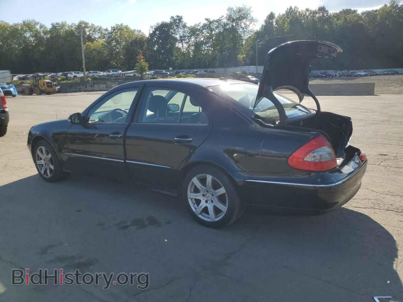 2007 MERCEDES-BENZ E-CLASS - VIN: WDBUF87X77B175845 - Фото 2
