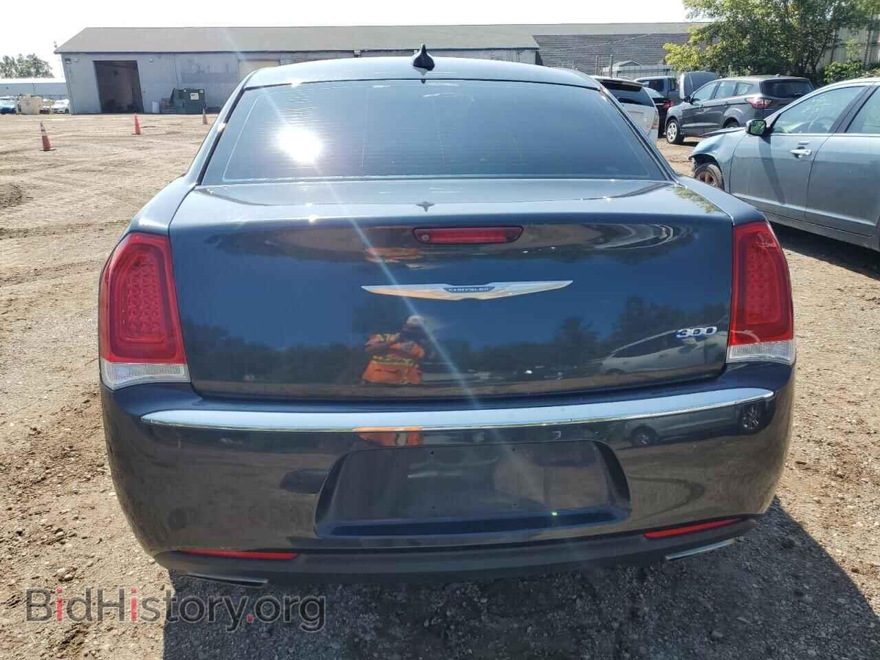 2018 CHRYSLER 300 - VIN: 2C3CCAAG5JH237266 - Фото 6