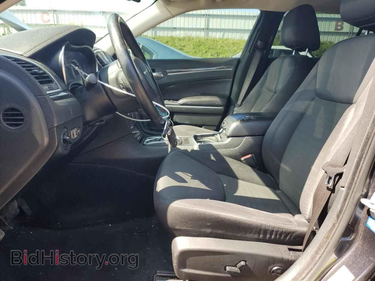 2018 CHRYSLER 300 - VIN: 2C3CCAAG5JH237266 - Фото 7