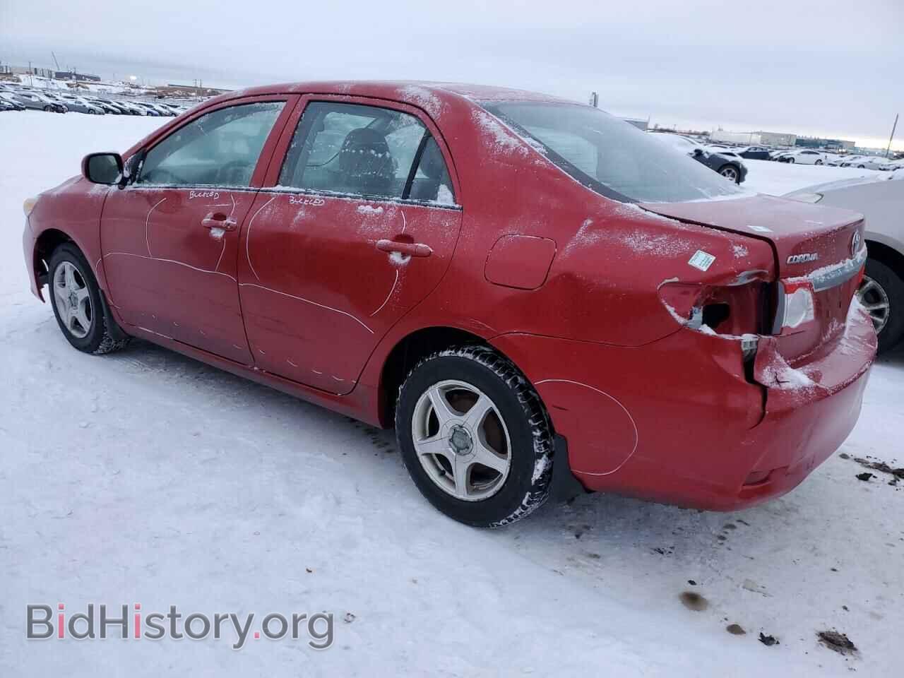 2011 TOYOTA COROLLA - VIN: 2T1BU4EE4BC648975 - Фото 2