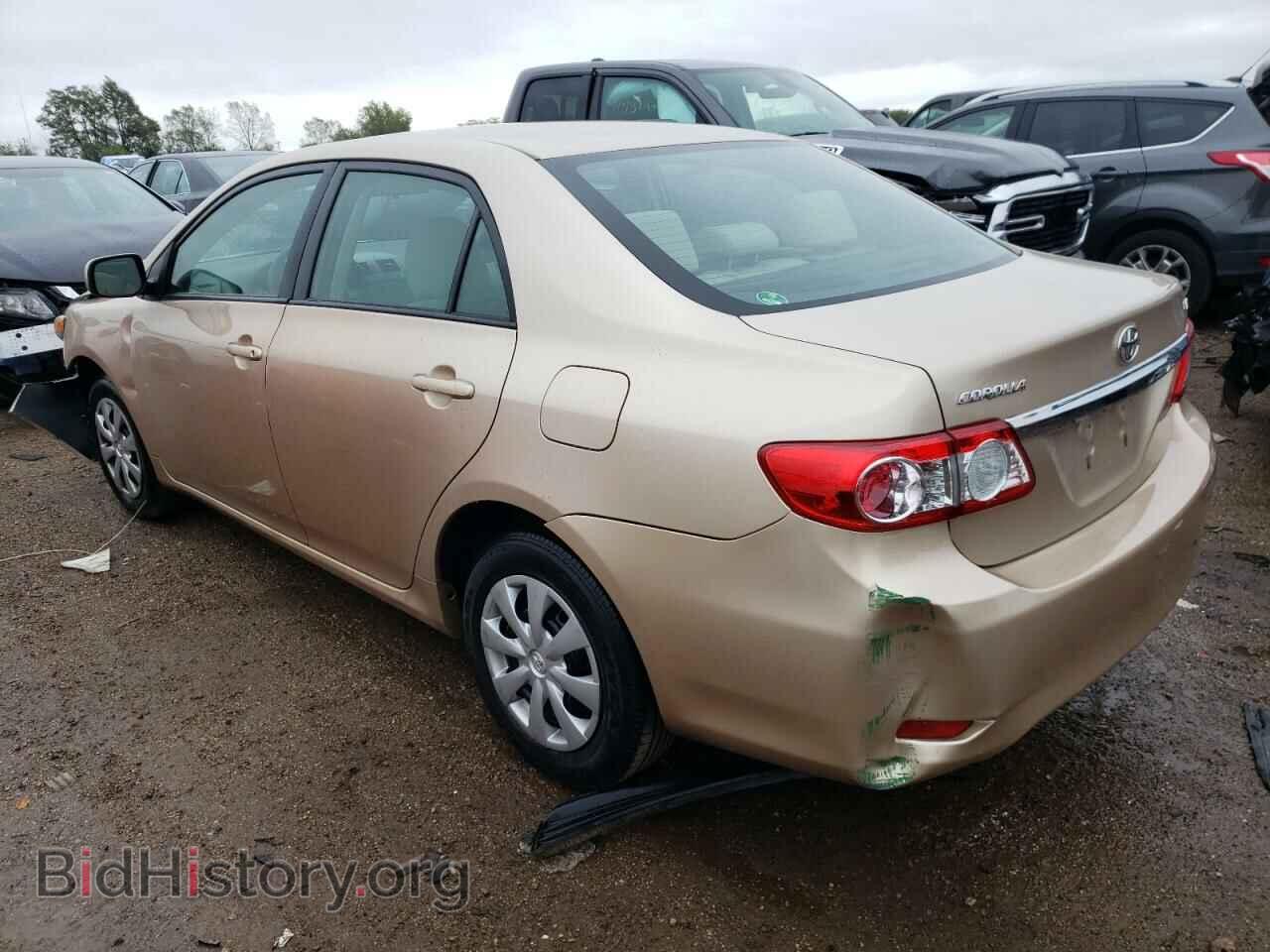 2011 TOYOTA COROLLA - VIN: 2T1BU4EE3BC573394 - Фото 2