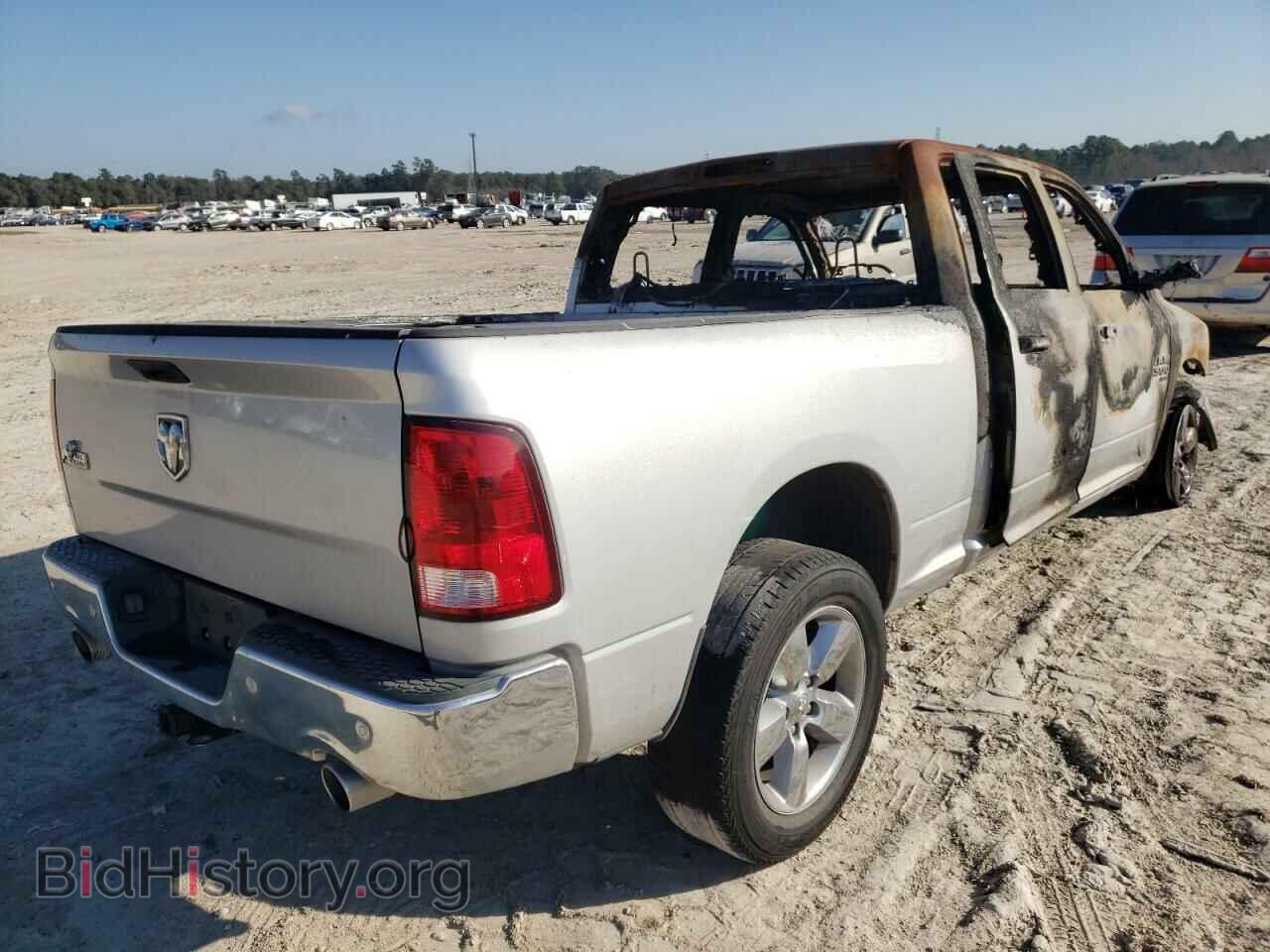 2019 RAM 1500 - VIN: 1C6RR6TT4KS561886 - Фото 4