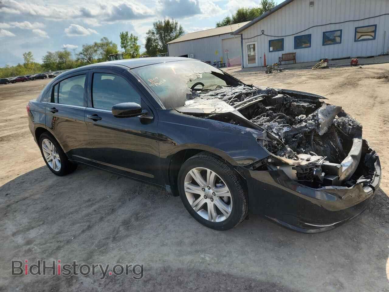 2013 CHRYSLER 200 - VIN: 1C3CCBBB2DN577480 - Фото 4