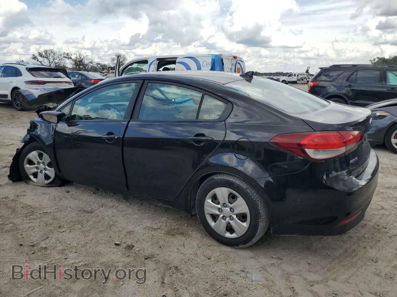 2017 KIA FORTE - VIN: 3KPFK4A78HE127377 - Фото 2