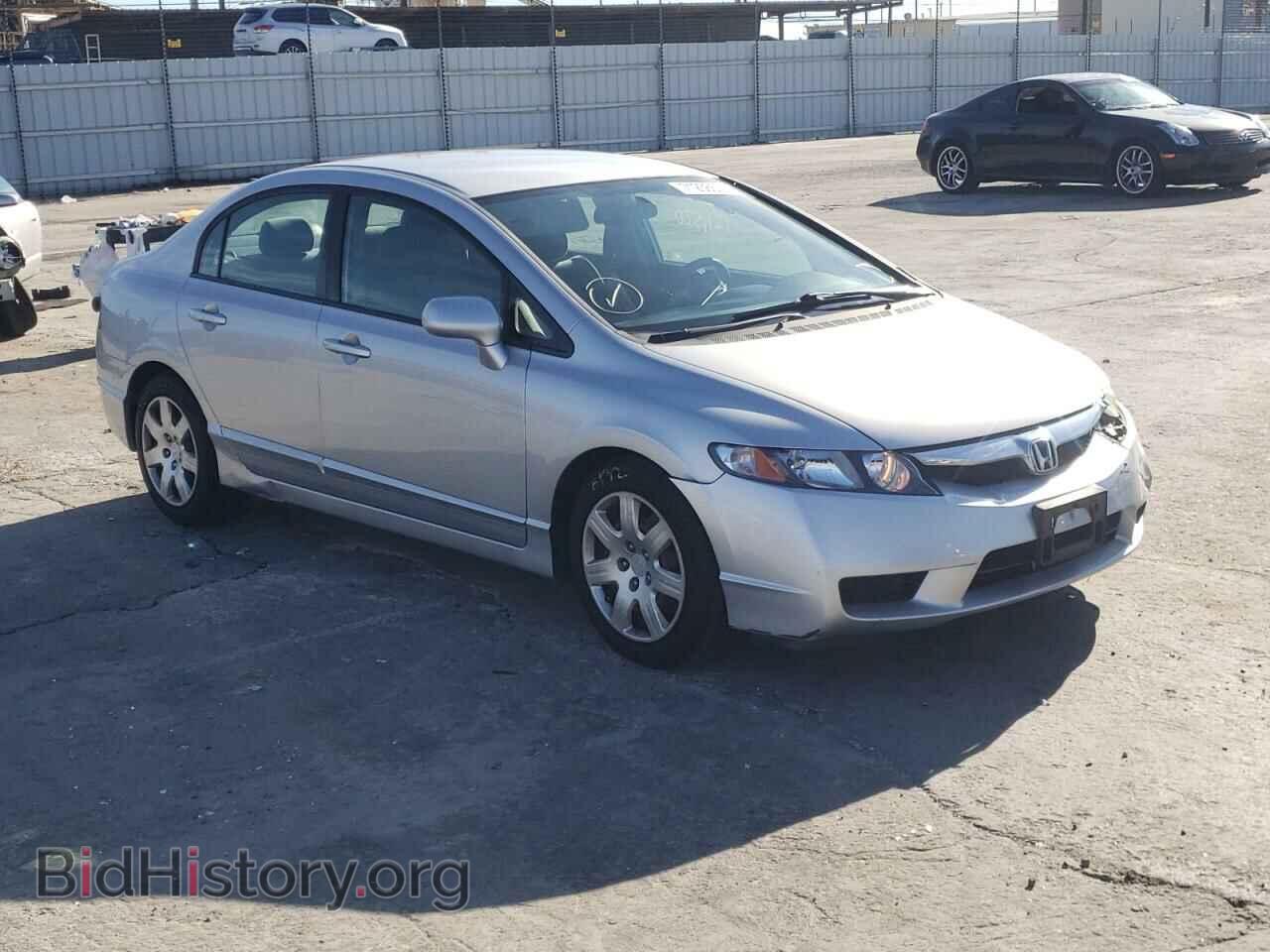 Photo 19XFA1F52AE045322 - HONDA CIVIC 2010