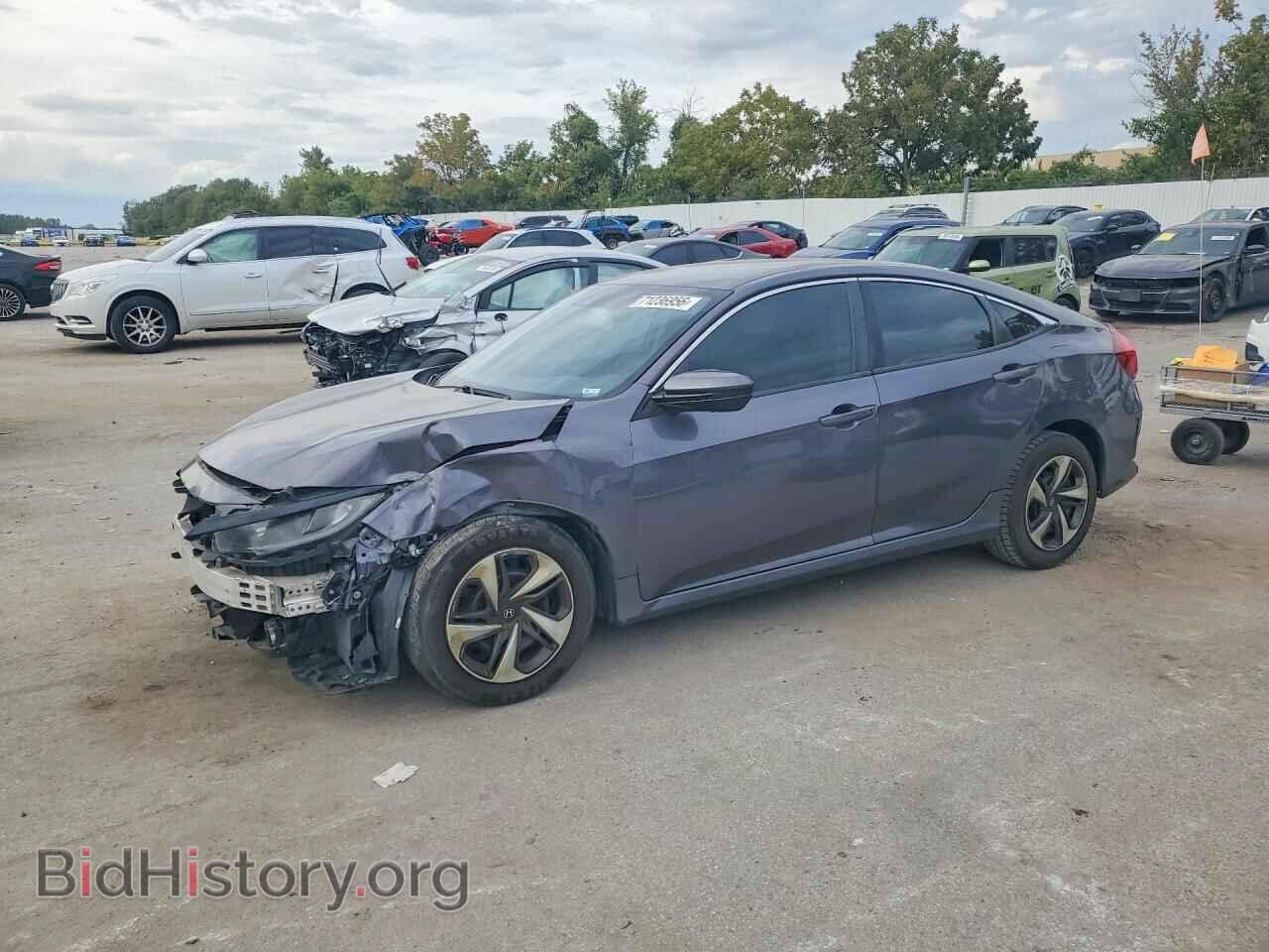 Photo 19XFC2F68LE013597 - HONDA CIVIC 2020
