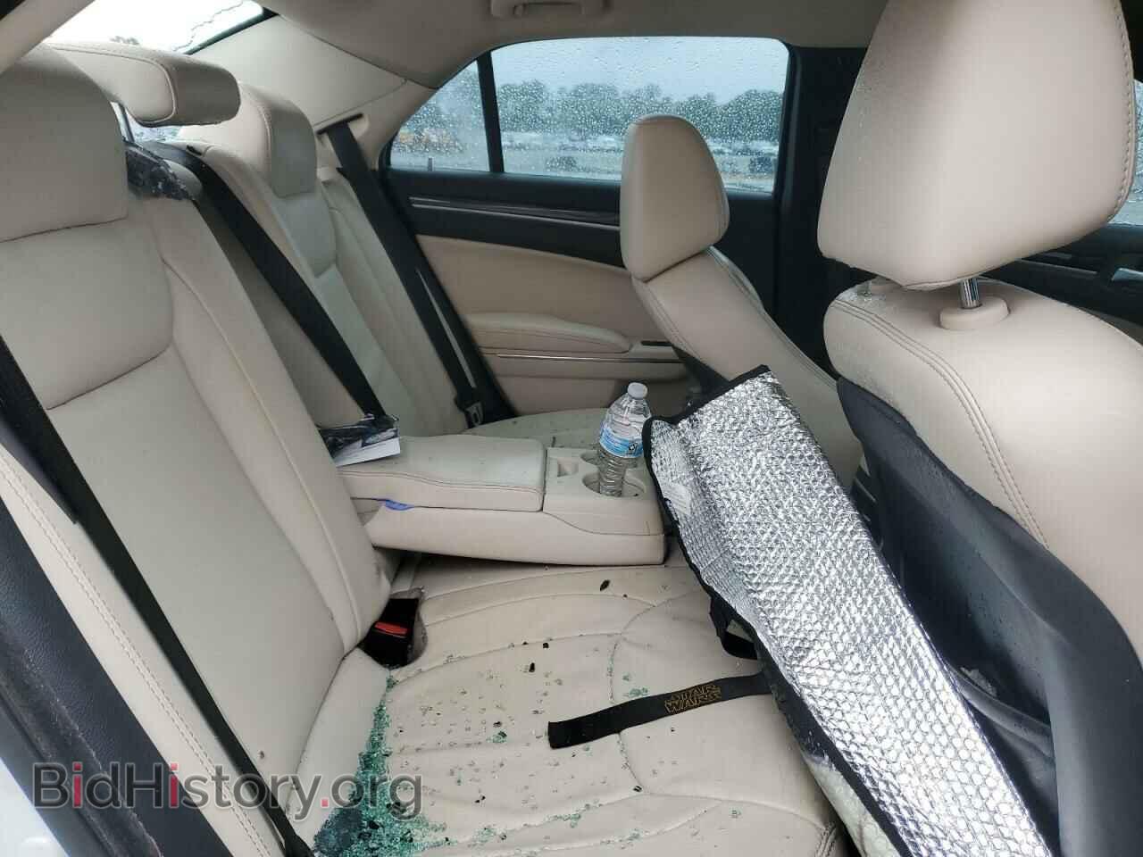 2016 CHRYSLER 300 - VIN: 2C3CCAAG7GH189620 - Фото 10