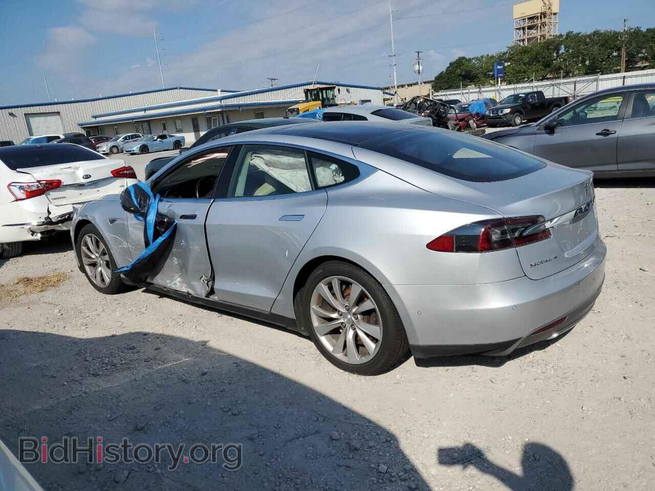 2015 TESLA MODEL S - VIN: 5YJSA1H28FF082992 - Photo 2