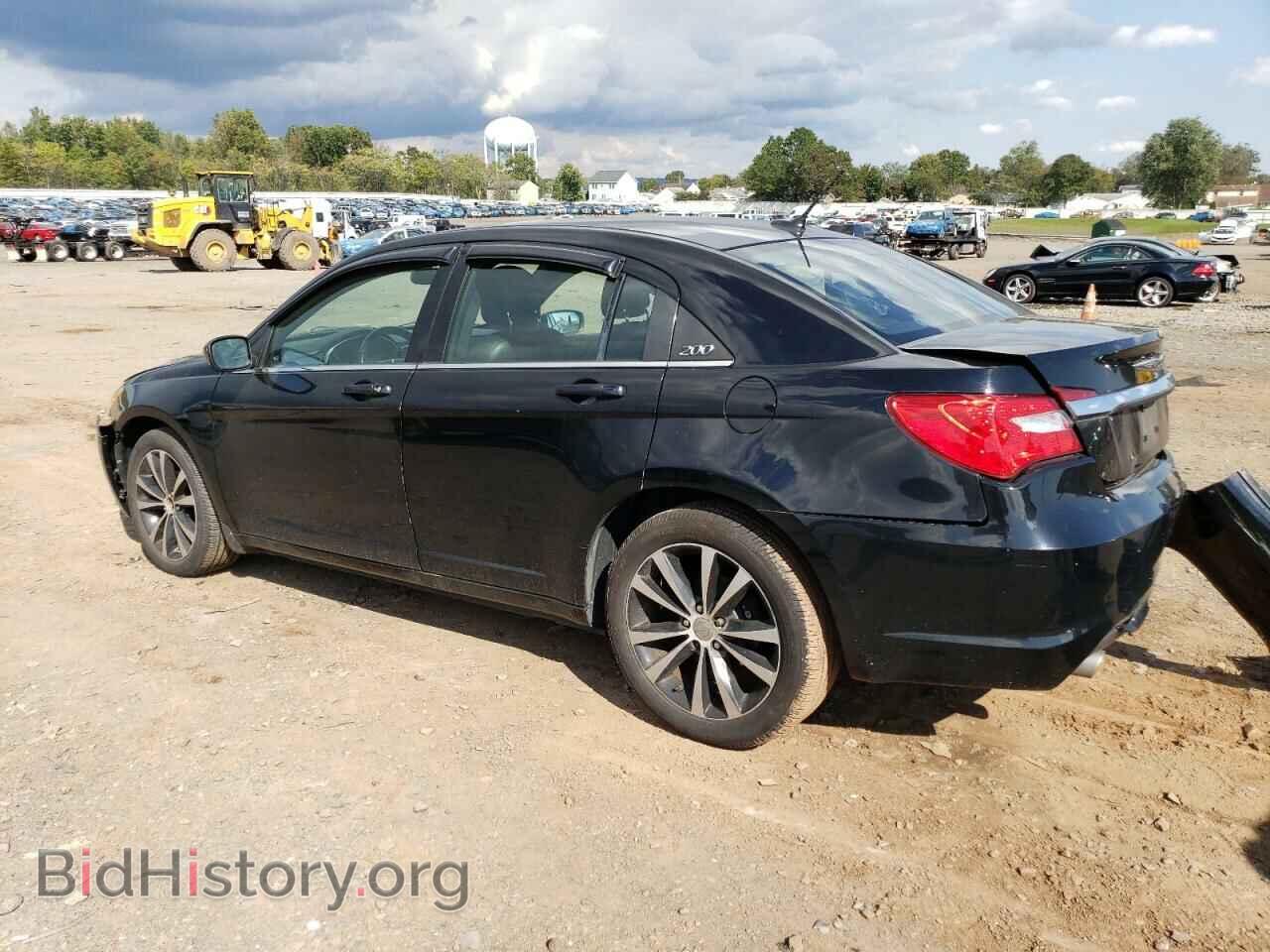 2012 CHRYSLER 200 - VIN: 1C3CCBHG6CN106952 - Photo 2