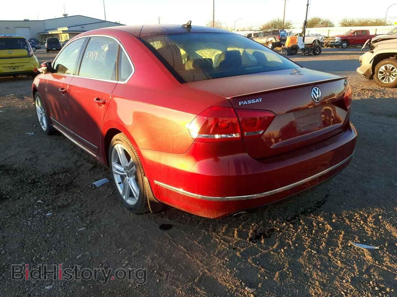 2015 VOLKSWAGEN PASSAT - VIN: 1VWCV7A35FC044726 - Фото 3