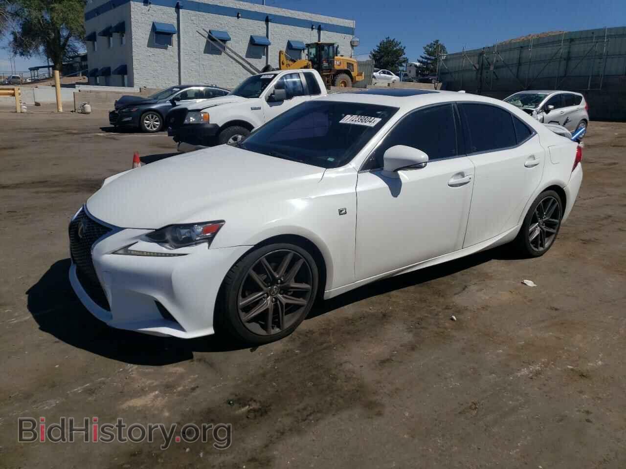 Photo JTHBF1D26F5066703 - LEXUS IS 2015