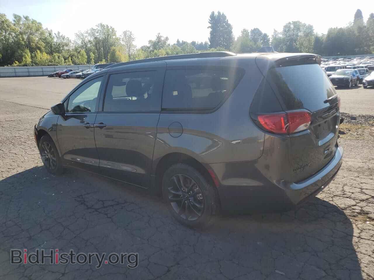2020 CHRYSLER PACIFICA - VIN: 2C4RC3BGXLR288386 - Фото 2