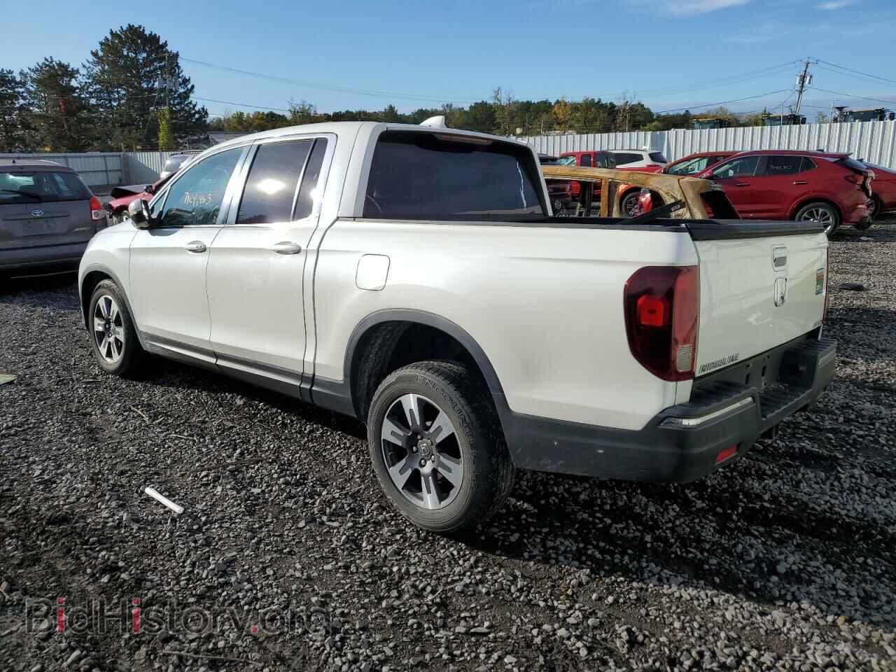 2017 HONDA RIDGELINE - VIN: 5FPYK3F52HB011913 - Фото 2