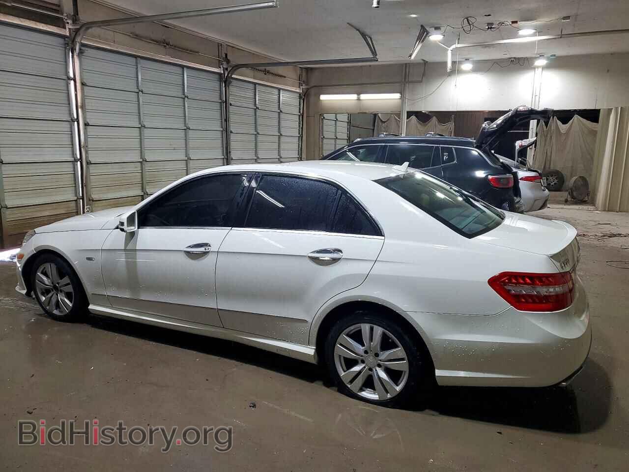 2011 MERCEDES-BENZ E-CLASS - VIN: WDDHF2EB8BA310620 - Photo 2