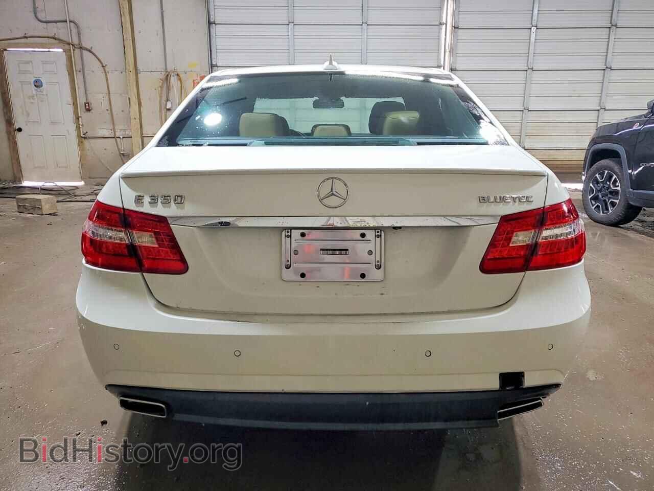 2011 MERCEDES-BENZ E-CLASS - VIN: WDDHF2EB8BA310620 - Photo 6