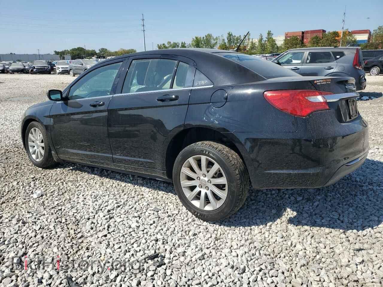 2013 CHRYSLER 200 - VIN: 1C3CCBBB8DN743923 - Фото 2