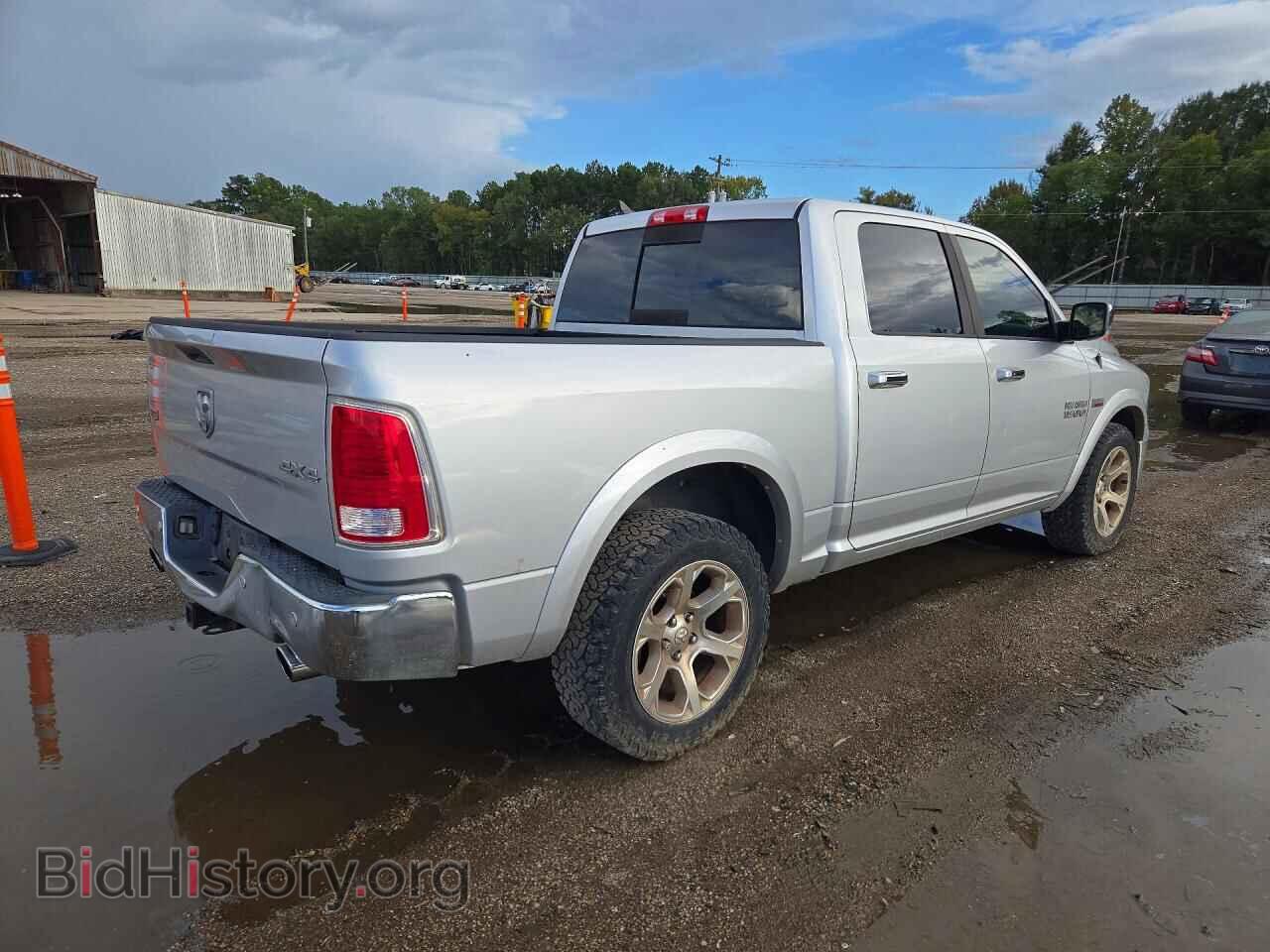 2015 RAM 1500 - VIN: 1C6RR7NT8FS747598 - Фото 3