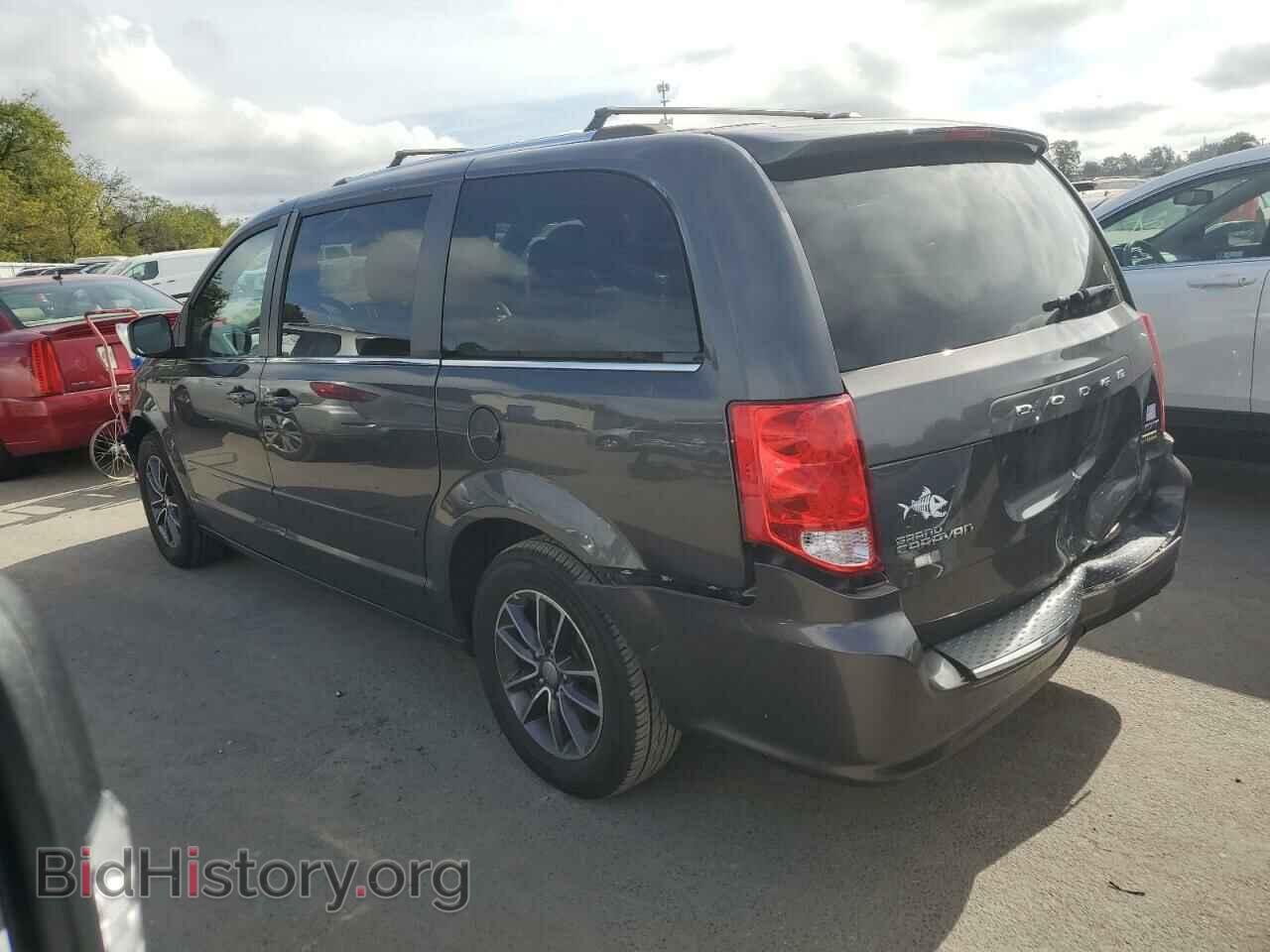 2017 DODGE CARAVAN - VIN: 2C4RDGCG6HR857325 - Фото 2