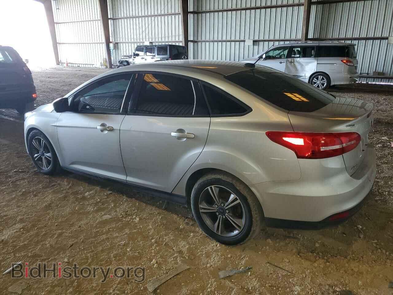 2018 FORD FOCUS - VIN: 1FADP3FE7JL216516 - Фото 2