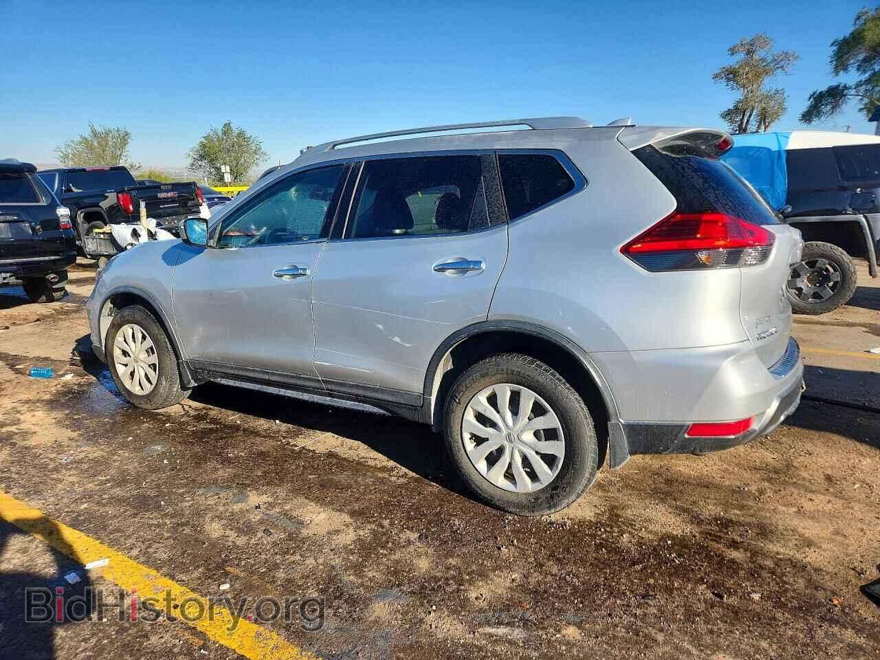 2017 NISSAN ROGUE - VIN: KNMAT2MVXHP520738 - Фото 2