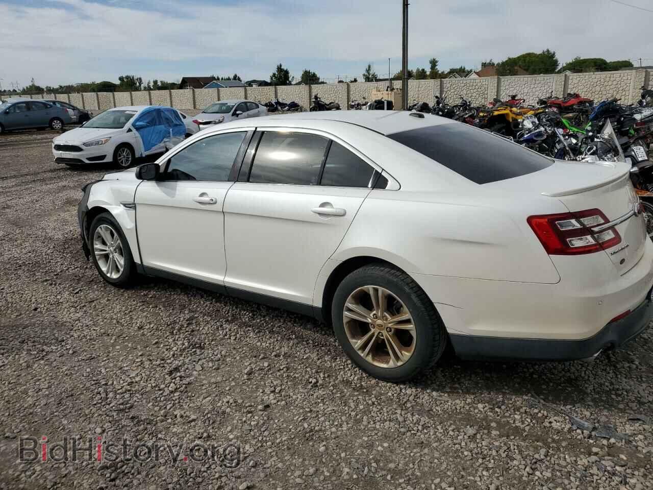 2013 FORD TAURUS - VIN: 1FAHP2E83DG144508 - Фото 2