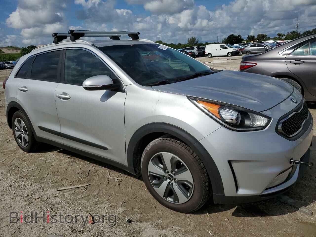 2017 KIA NIRO - VIN: KNDCC3LC5H5068711 - Фото 4