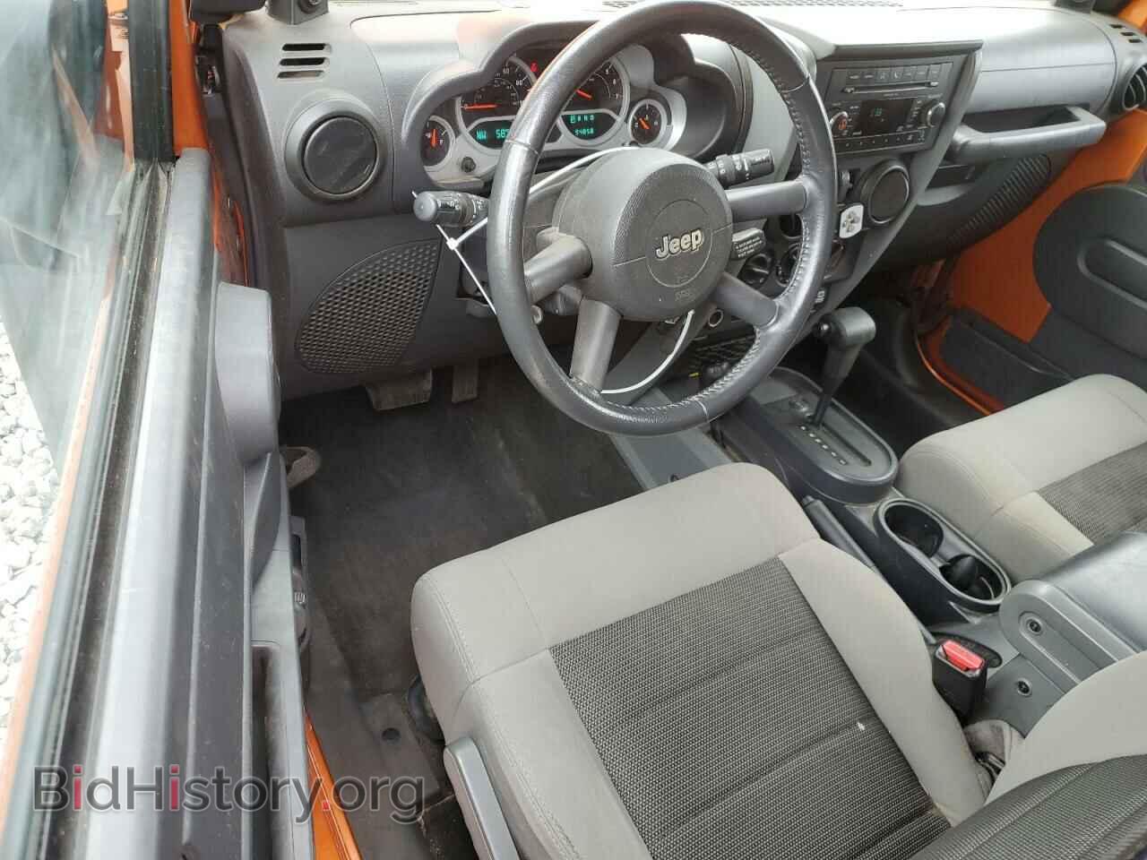 2010 JEEP WRANGLER - VIN: 1J4AA2D12AL225577 - Фото 8