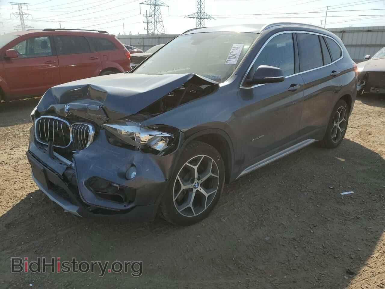 Фотография WBXHT3C32GP886490 - BMW X1 2016