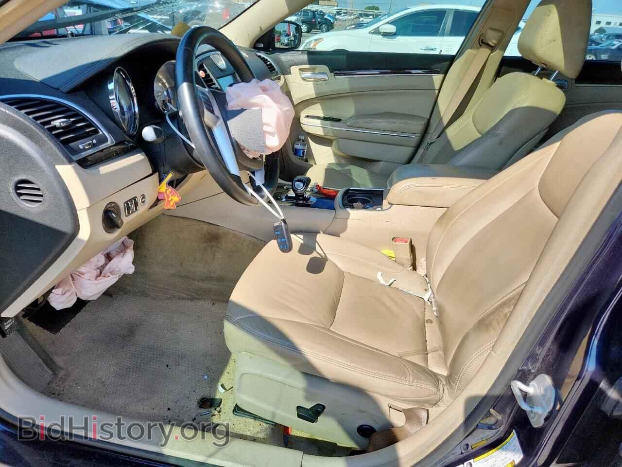 2012 CHRYSLER 300 - VIN: 2C3CCACG3CH252770 - Фото 7