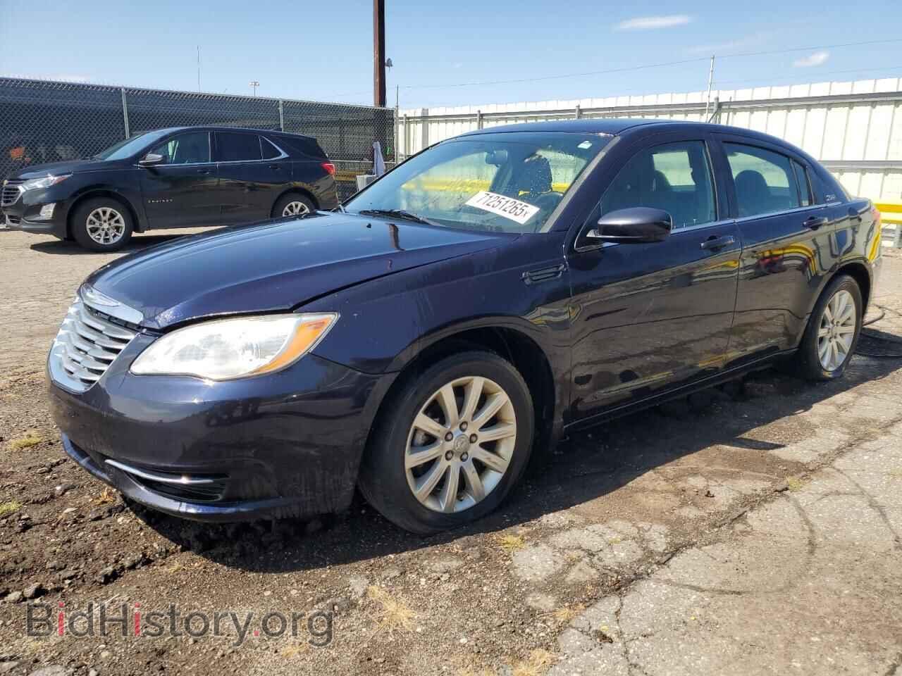 Photo 1C3BC1FBXBN583959 - CHRYSLER 200 2011