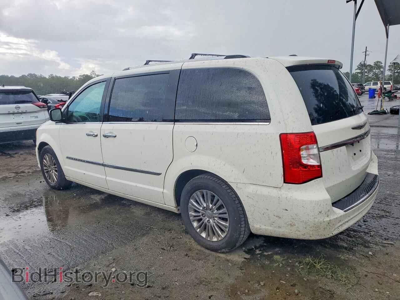 2011 CHRYSLER MINIVAN - VIN: 2A4RR6DG5BR760595 - Photo 2