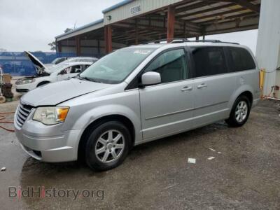 2010 Chrysler MINIVAN Touring, silver — VIN 2A4RR5D18AR173604, Copart