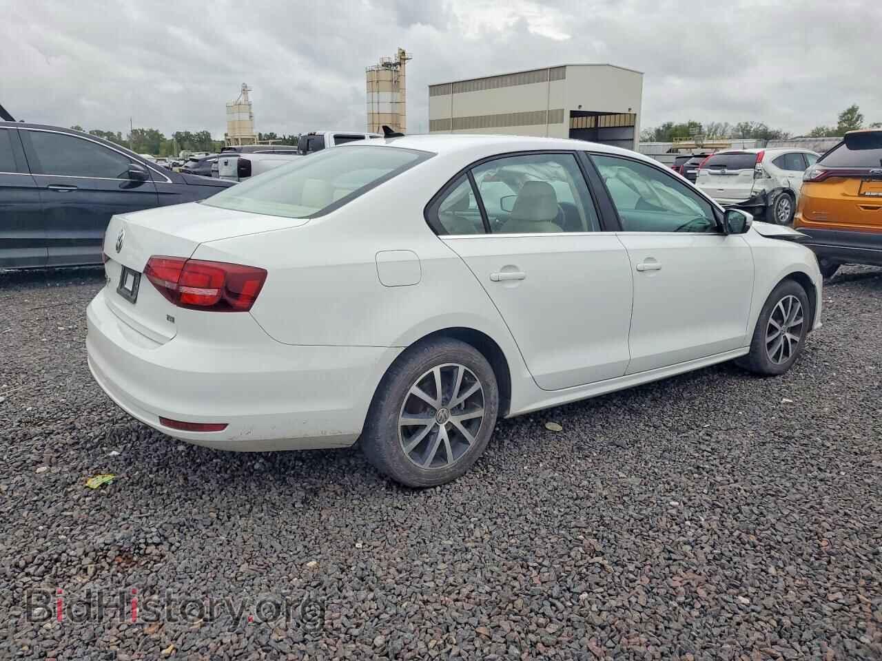 2017 VOLKSWAGEN JETTA - VIN: 3VWDB7AJ9HM305448 - Photo 3