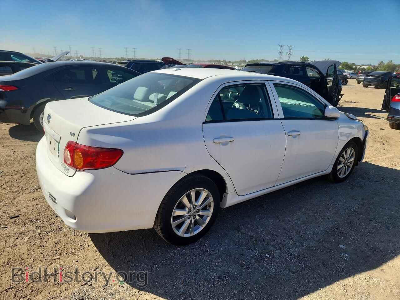 2010 TOYOTA COROLLA - VIN: 2T1BU4EE2AC399963 - Фото 3