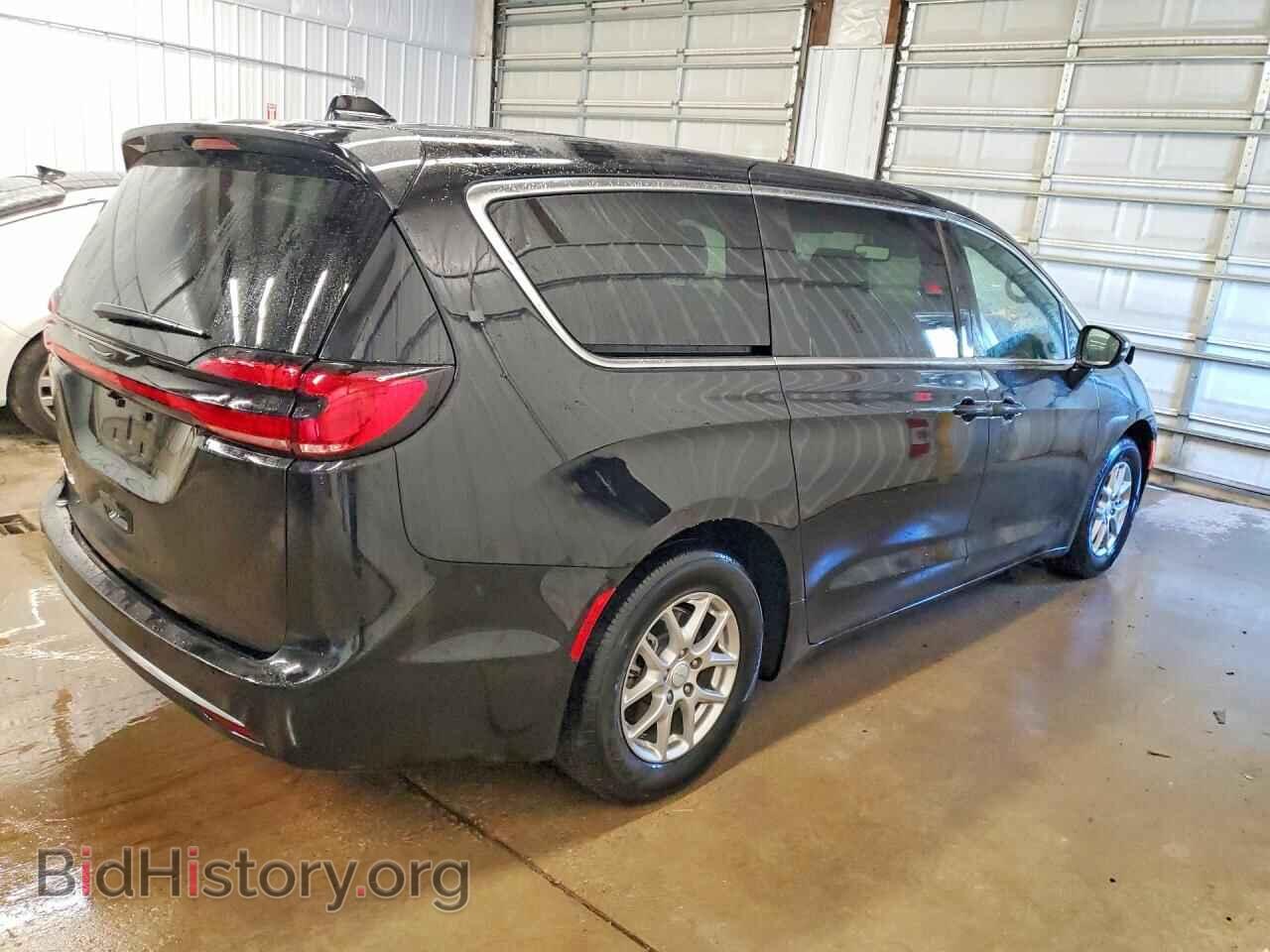 2027 CHRYSLER PACIFICA - VIN: 2C4RC1BG1VR552750 - Photo 3