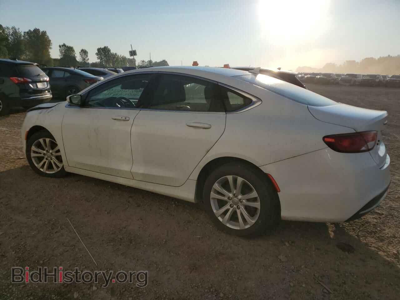 2016 CHRYSLER 200 - VIN: 1C3CCCAB0GN190874 - Фото 2