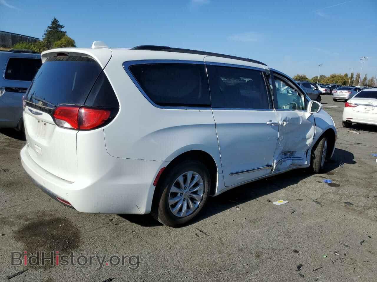 2017 CHRYSLER PACIFICA - VIN: 2C4RC1BG6HR621212 - Photo 3