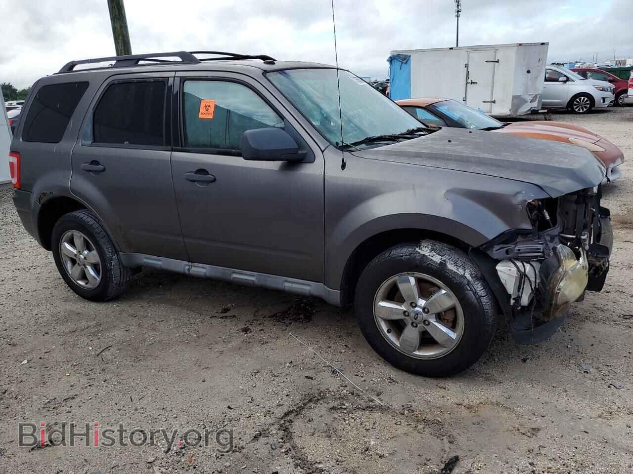 2010 FORD ESCAPE - VIN: 1FMCU0D73AKA12556 - Photo 4