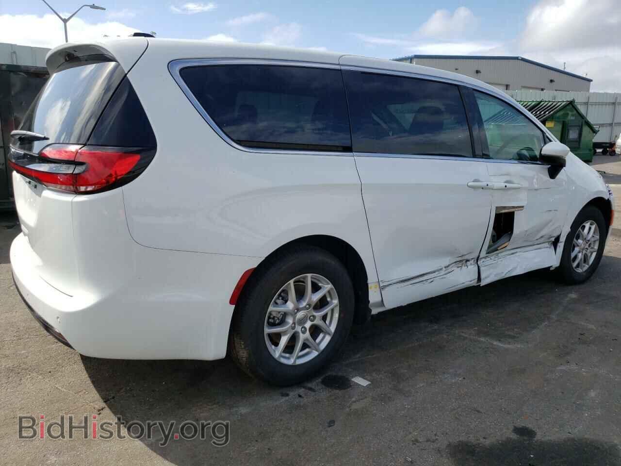 2023 CHRYSLER PACIFICA - VIN: 2C4RC1BG5PR591134 - Фото 3