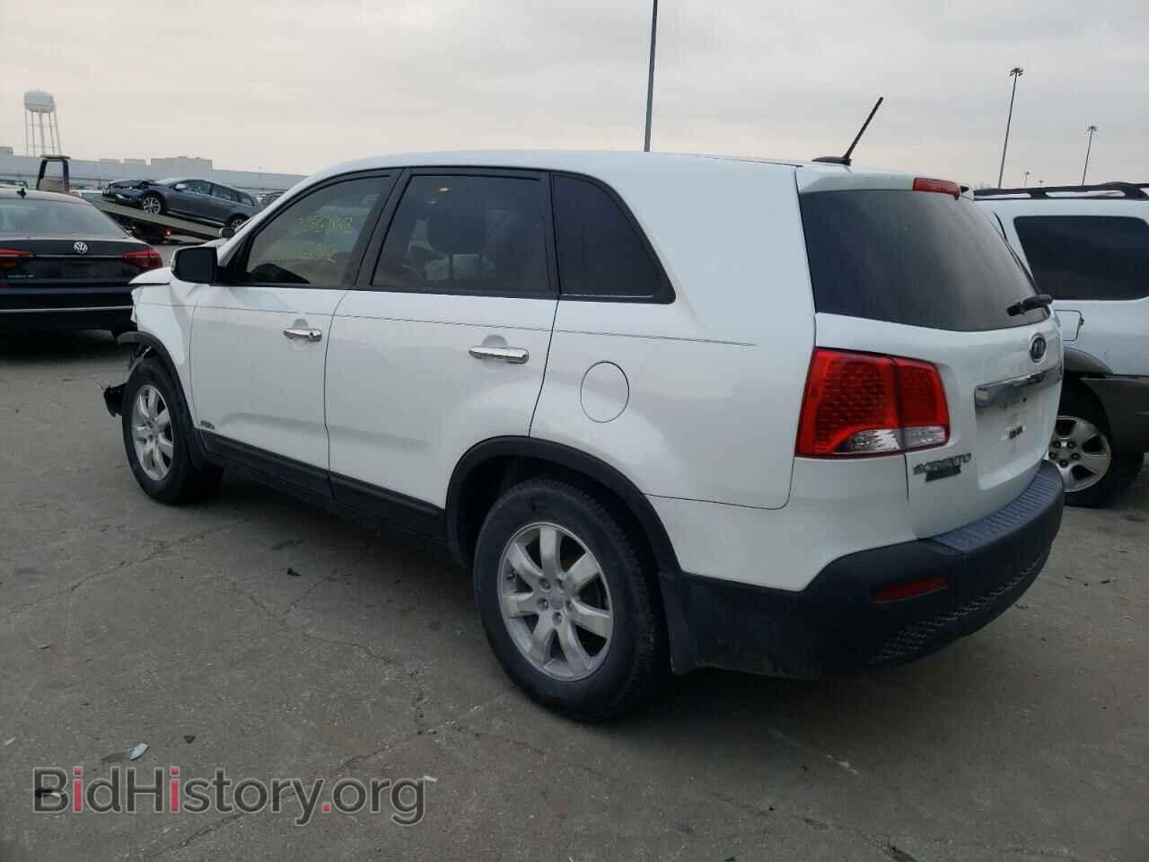 2012 KIA SORENTO - VIN: 5XYKTCA63CG253705 - Фото 2