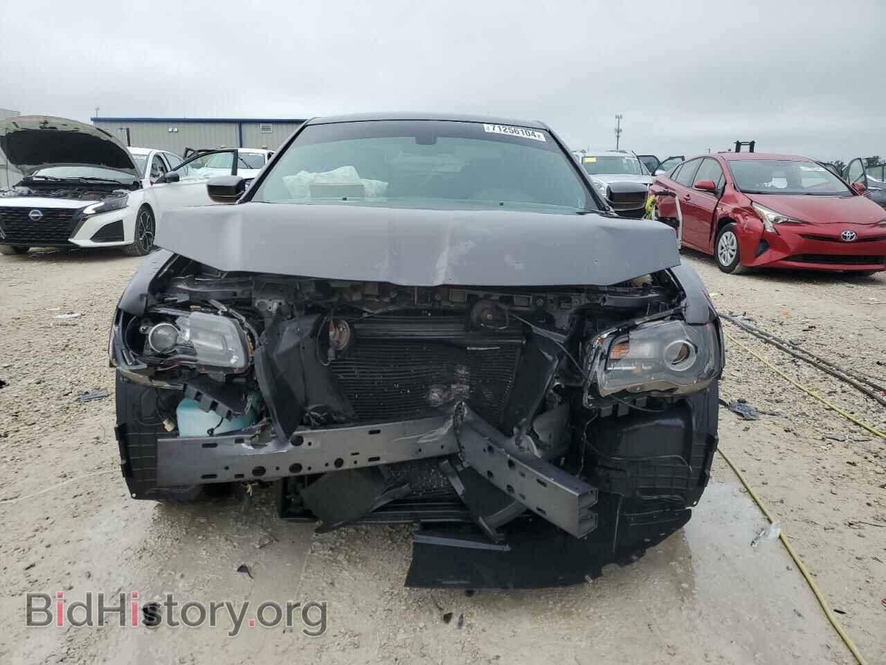 2019 CHRYSLER 300 - VIN: 2C3CCABG3KH516022 - Фото 5