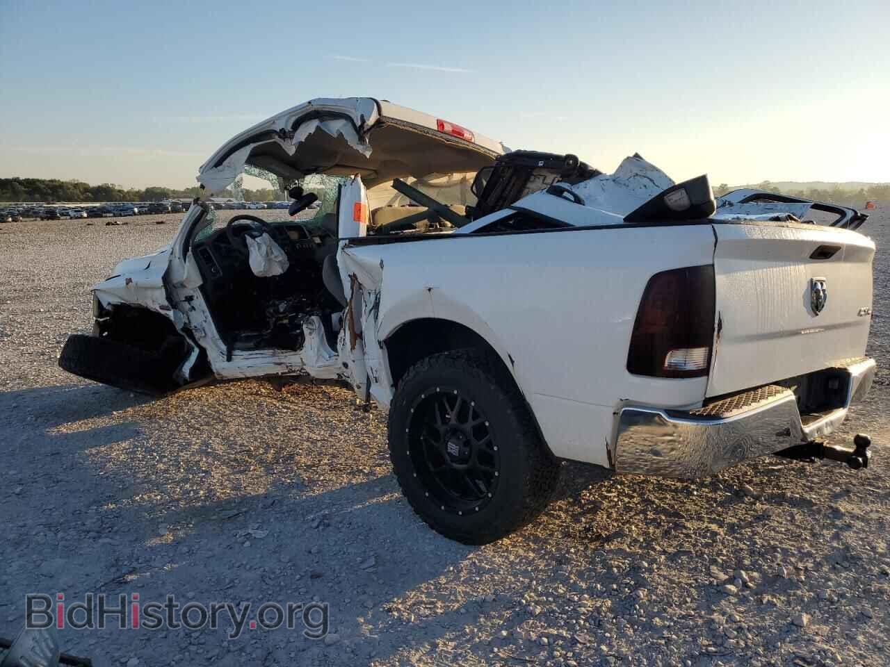 2016 RAM 1500 - VIN: 1C6RR7FT1GS142693 - Фото 2