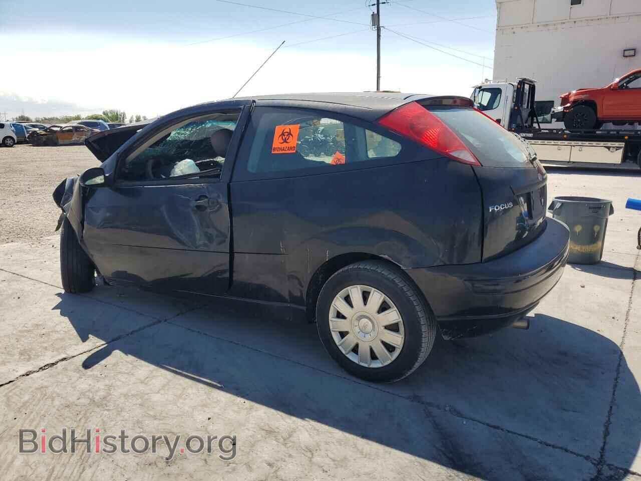 2006 FORD FOCUS - VIN: 1FAFP31NX6W149433 - Фото 2