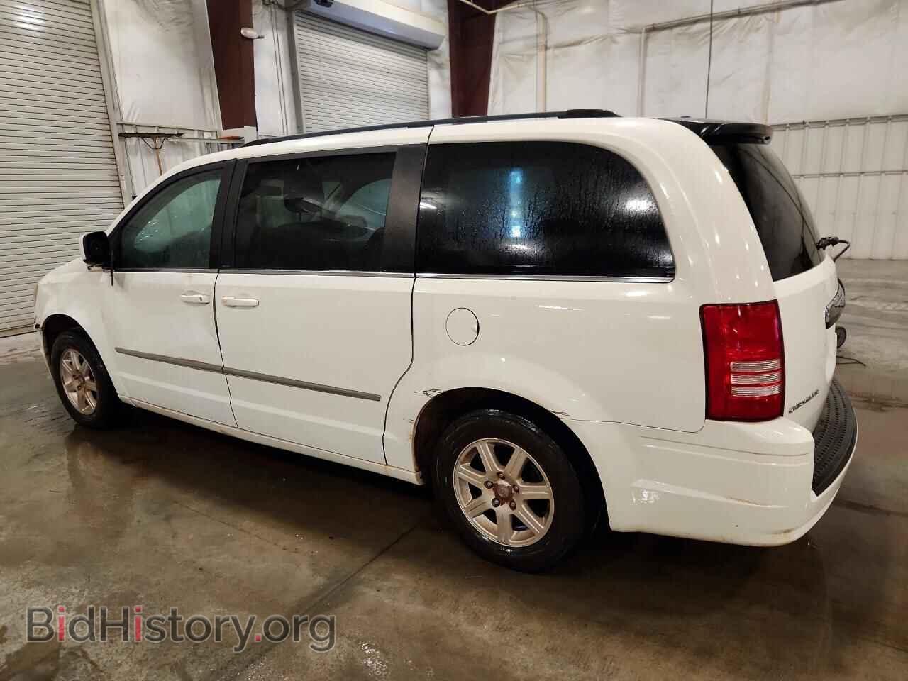 2010 CHRYSLER MINIVAN - VIN: 2A4RR5D10AR271283 - Фото 2