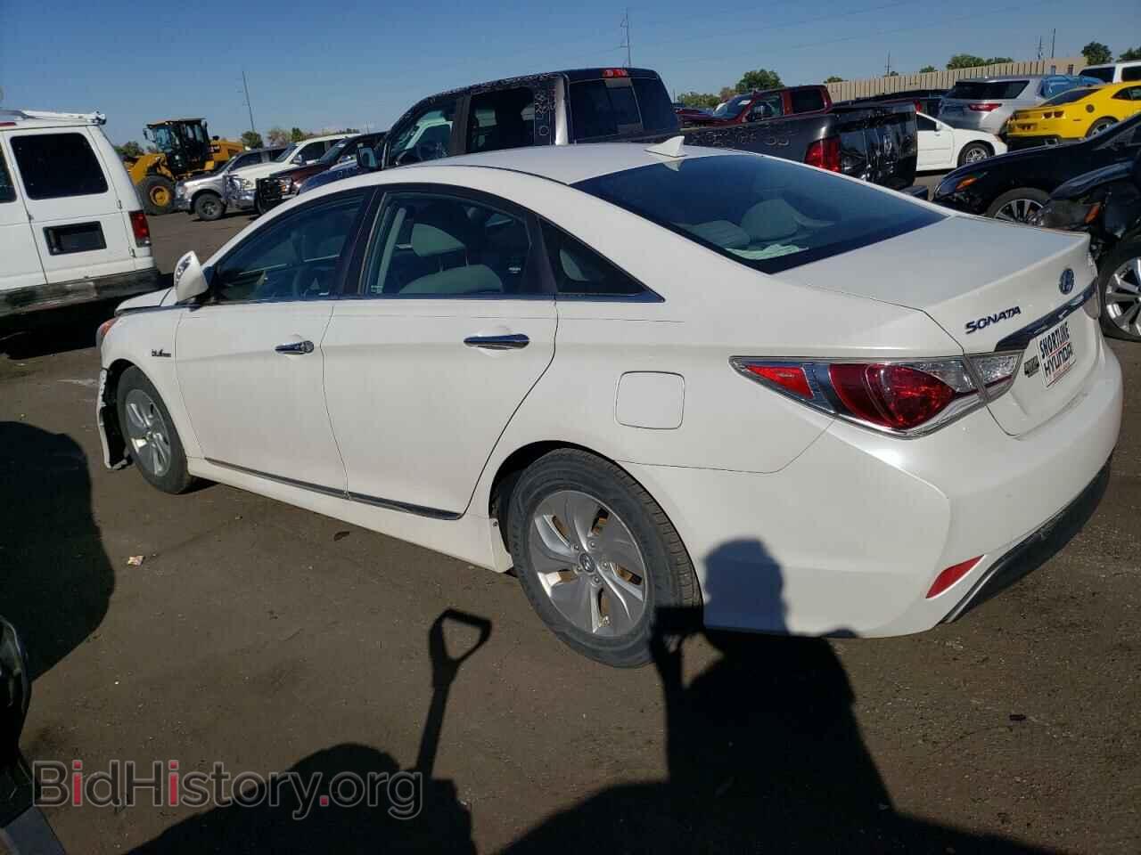 2013 HYUNDAI SONATA - VIN: KMHEC4A42DA088406 - Фото 2