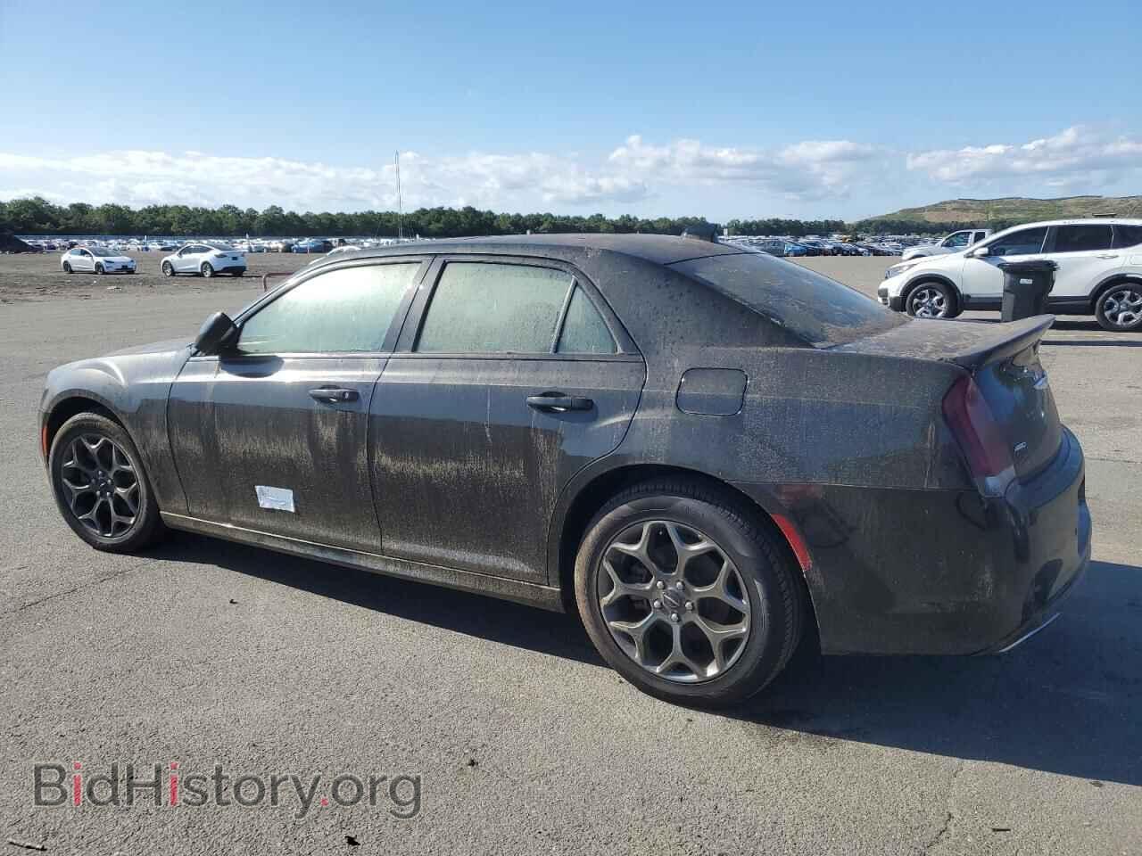 2018 CHRYSLER 300 - VIN: 2C3CCAGG5JH268945 - Фото 2