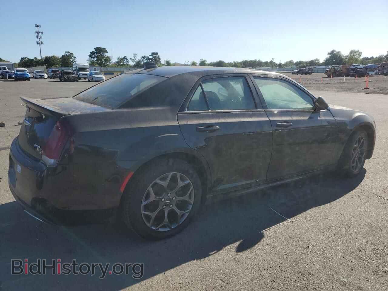 2018 CHRYSLER 300 - VIN: 2C3CCAGG5JH268945 - Фото 3