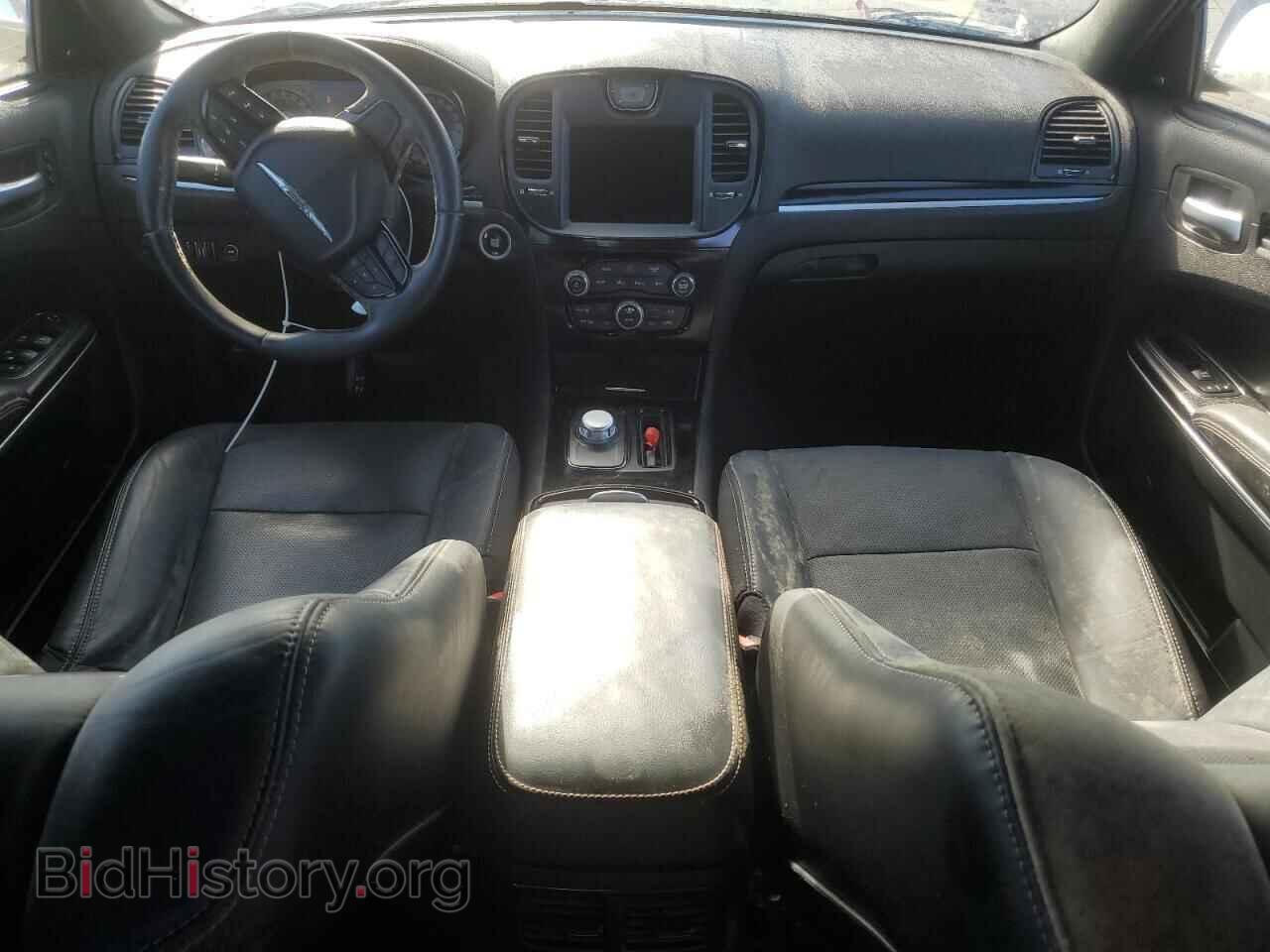 2018 CHRYSLER 300 - VIN: 2C3CCAGG5JH268945 - Фото 8