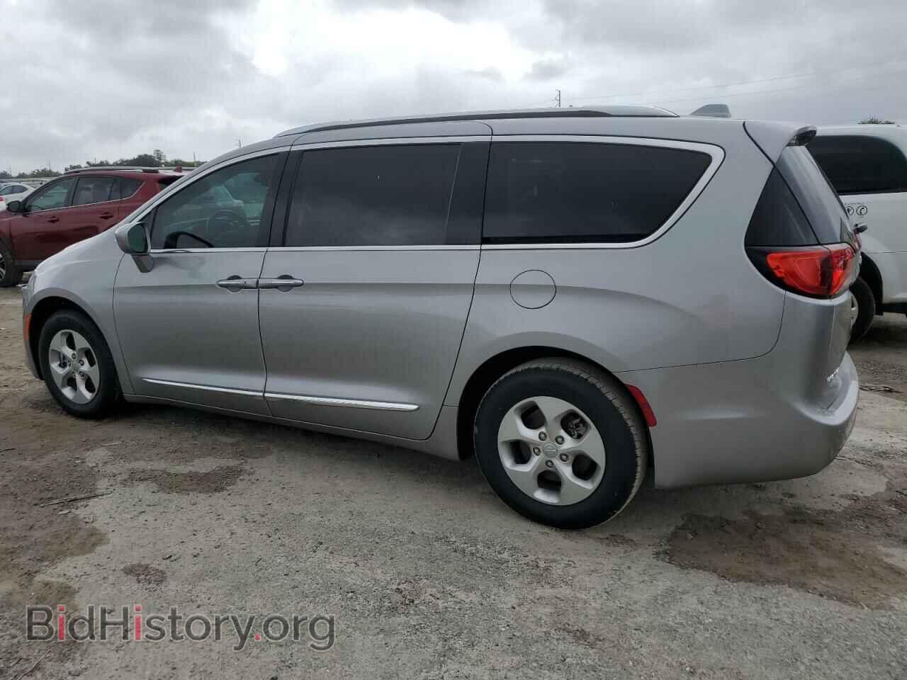 2017 CHRYSLER PACIFICA - VIN: 2C4RC1EG1HR591936 - Фото 2